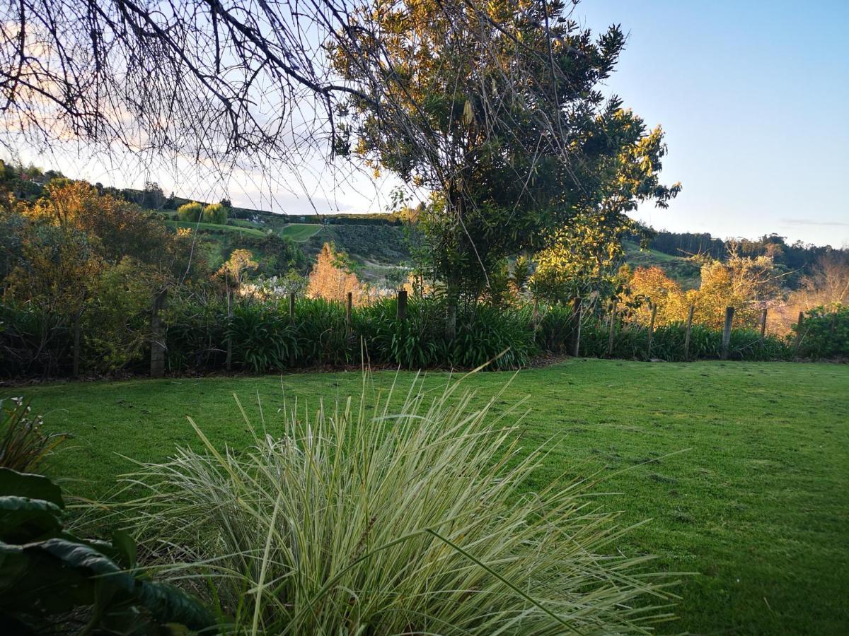 Whakamarama River Side Lodge מראה חיצוני תמונה
